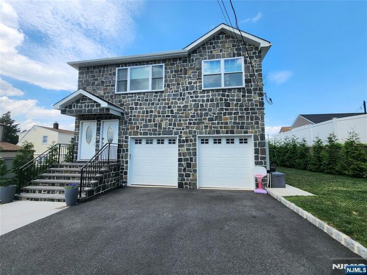 Property Photo: 518 8th Street NJ 07071