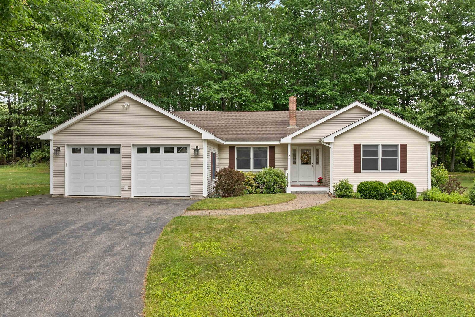 Property Photo:  198 Sarah Circle  NH 03246 