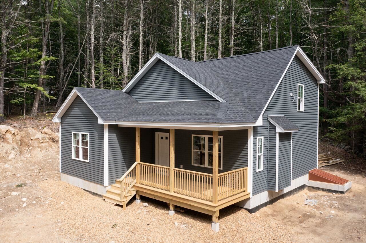 Property Photo:  0 Bay Hill Road  NH 03809 