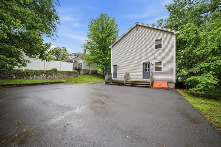 Property Photo:  33 Elwood Avenue  NH 03103 