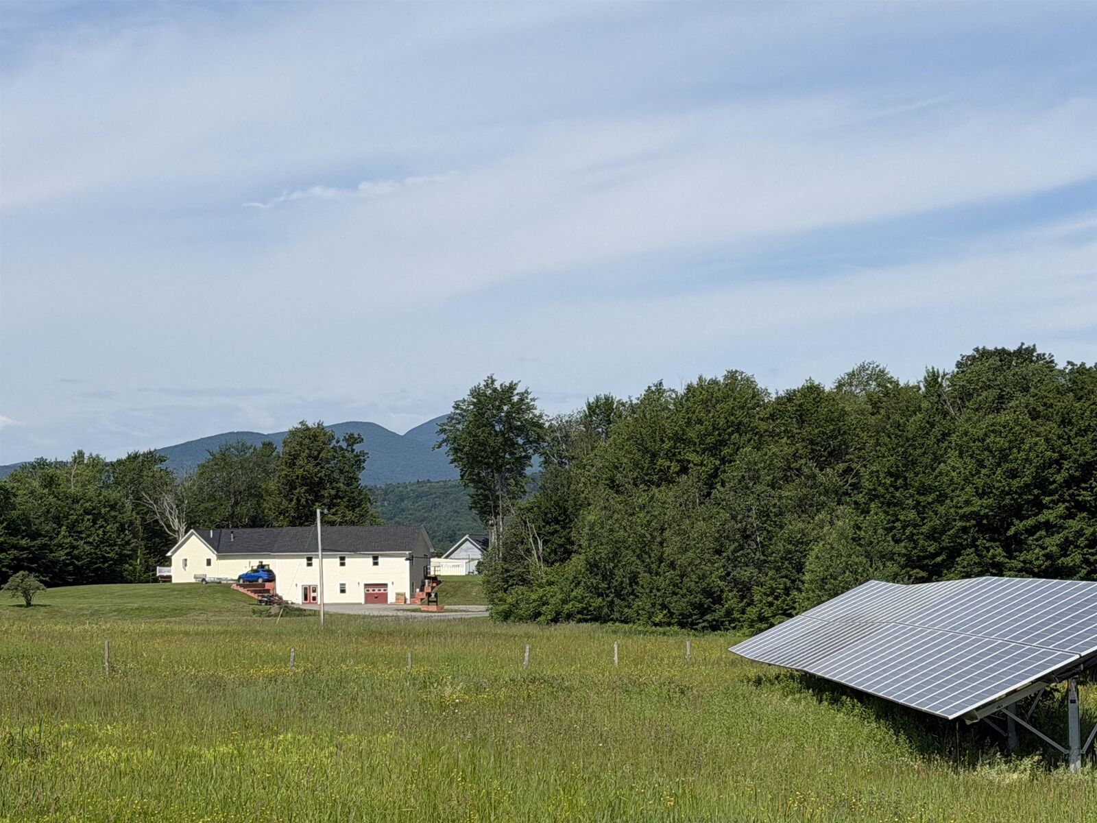 Property Photo:  49 Coopers Landing  VT 05661 