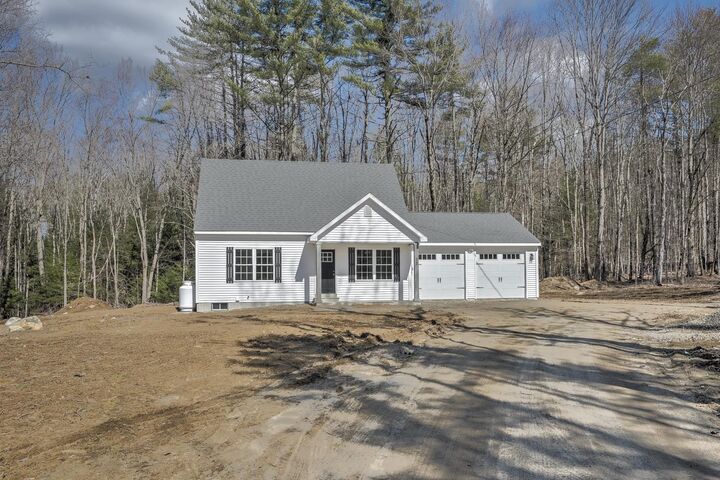 Property Photo:  11 Asheley Avenue  NH 03451 