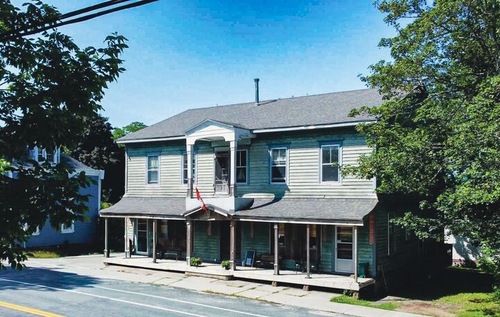 121 Water Street — photo 1