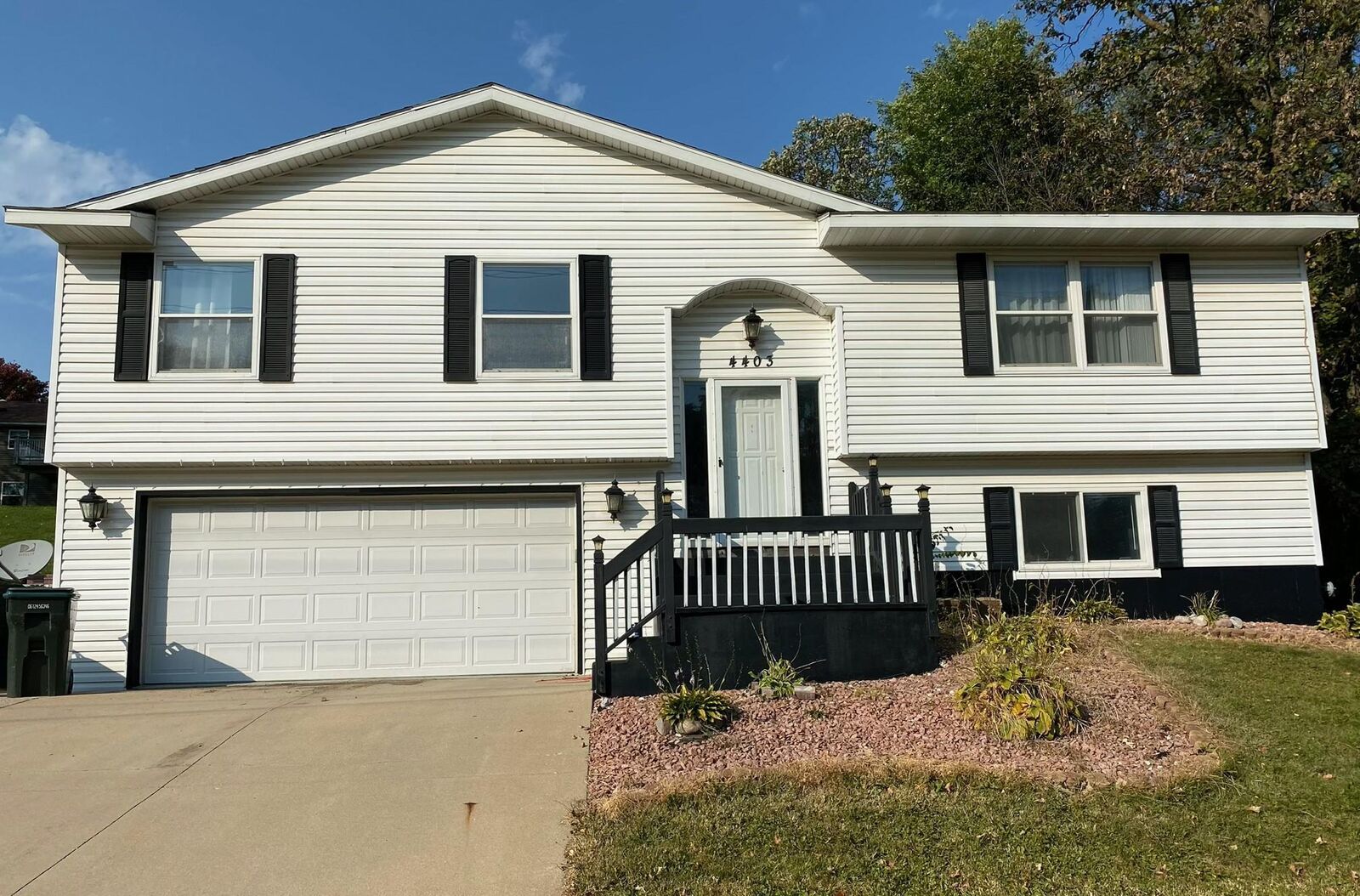 Property Photo:  4403 7th Street NW  MN 55901 