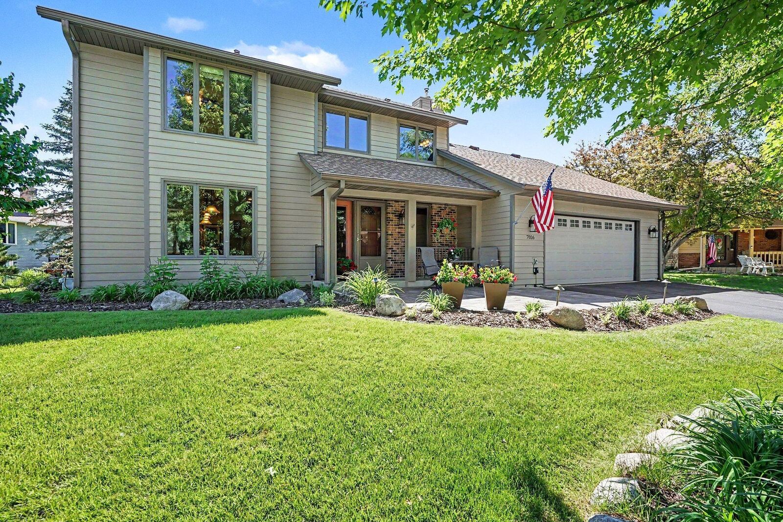 Property Photo:  7016 Beacon Circle  MN 55346 