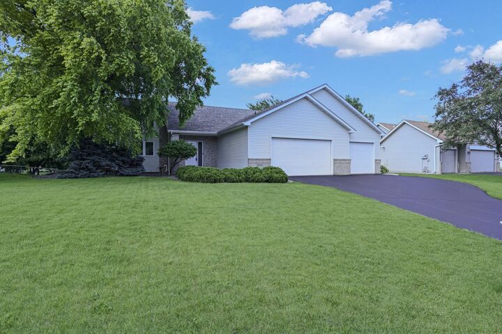 Property Photo: 6926 Taylor Drive MN 55378