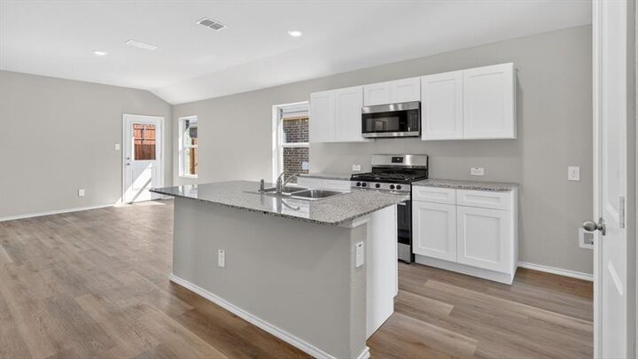 Property Photo: 1317 Tin Roof Road TX 76249