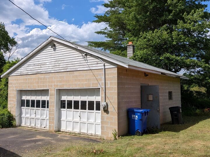 Property Photo:  261 Mill Valley Rd  MA 01007 