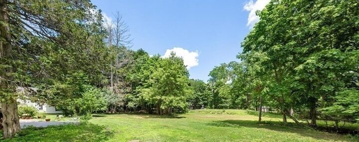 Property Photo:  2 Elm St  MA 01921 