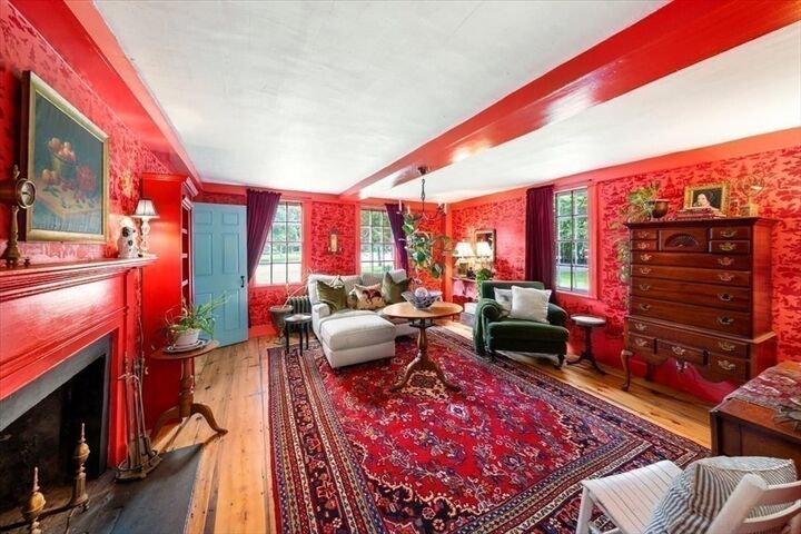 Property Photo:  2 Elm St  MA 01921 