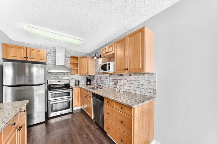 Property Photo:  500 Allen Street SE 515  AB T4B 1J5 