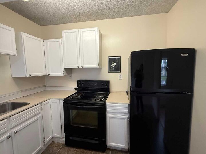 Property Photo: 4911 53 Avenue AB T0H 1M0