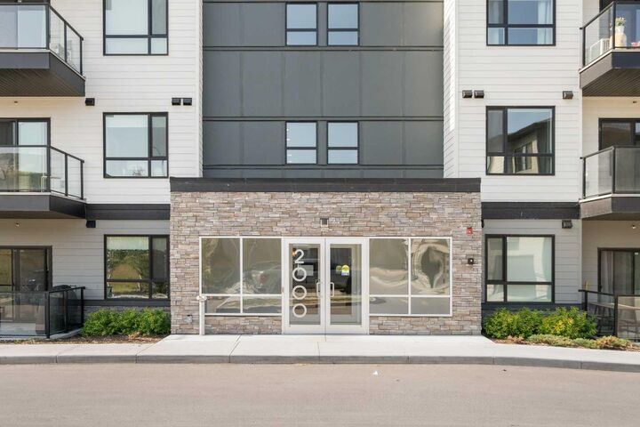 42 Cranbrook Gardens SE 2310 — photo 1