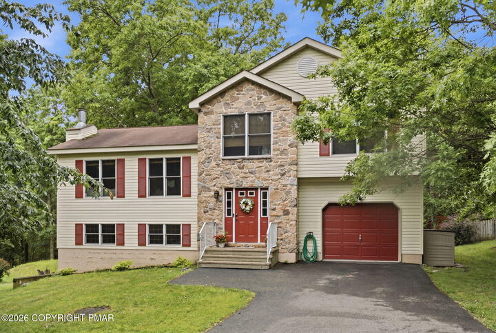 Property Photo: 4896 Pine Ridge Drive W PA 18324