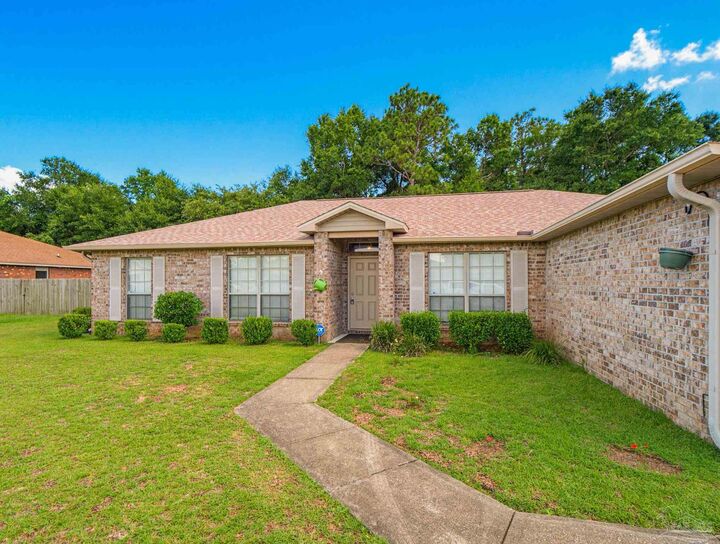 Property Photo:  6998 Harvest Way  FL 32570 