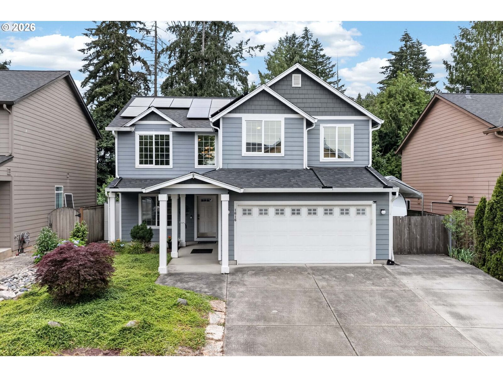 Property Photo:  1616 SE 2nd Pl  WA 98604 