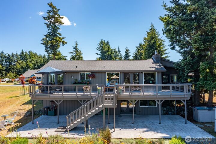 Property Photo:  1045 NE Summit Loop  WA 98239 