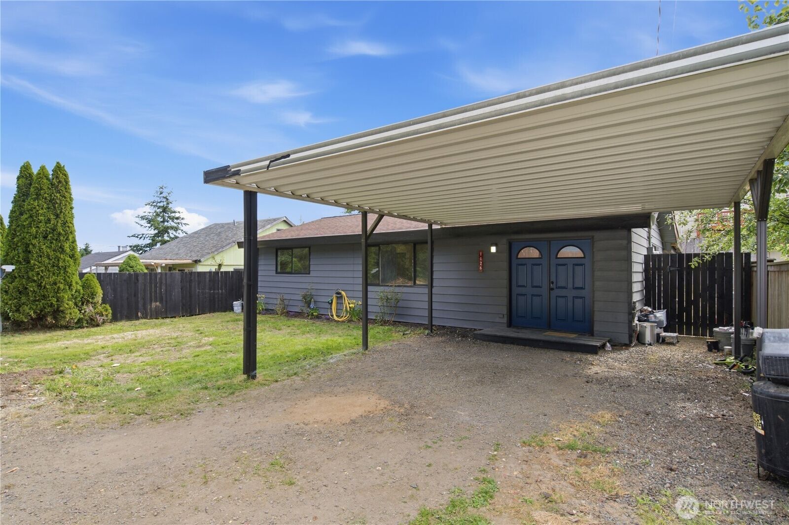 Property Photo:  1126  Poindexter Avenue W  WA 98312 