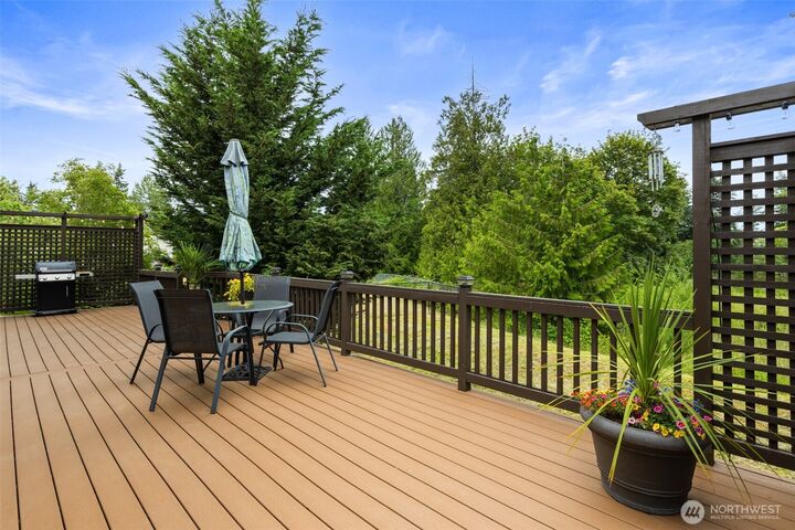 Property Photo: 12013 64th Avenue E WA 98373