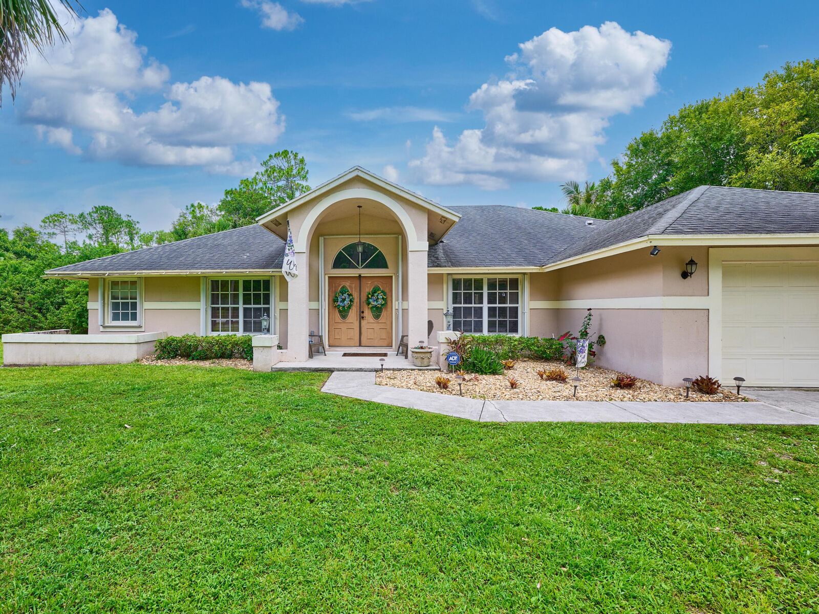 Property Photo:  16405 90th Street N  FL 33470 