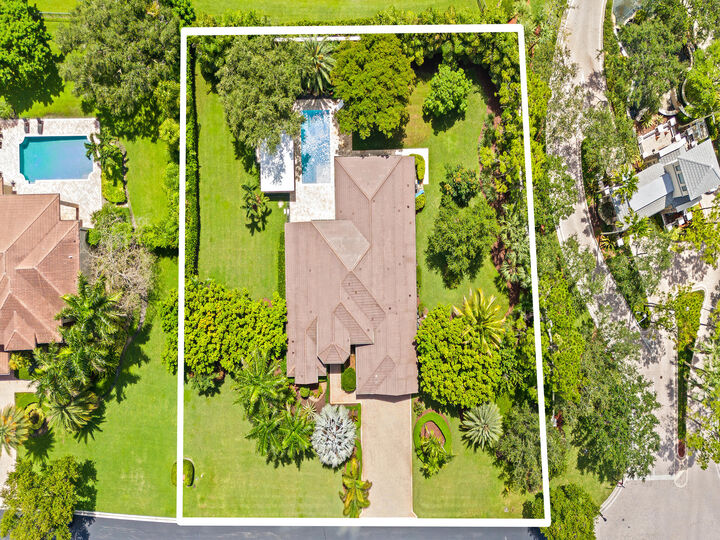 Property Photo: 3150 Birch Terrace FL 33330