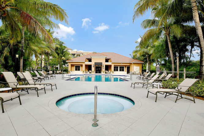 Property Photo:  4903 Midtown Lane 3114  FL 33418 