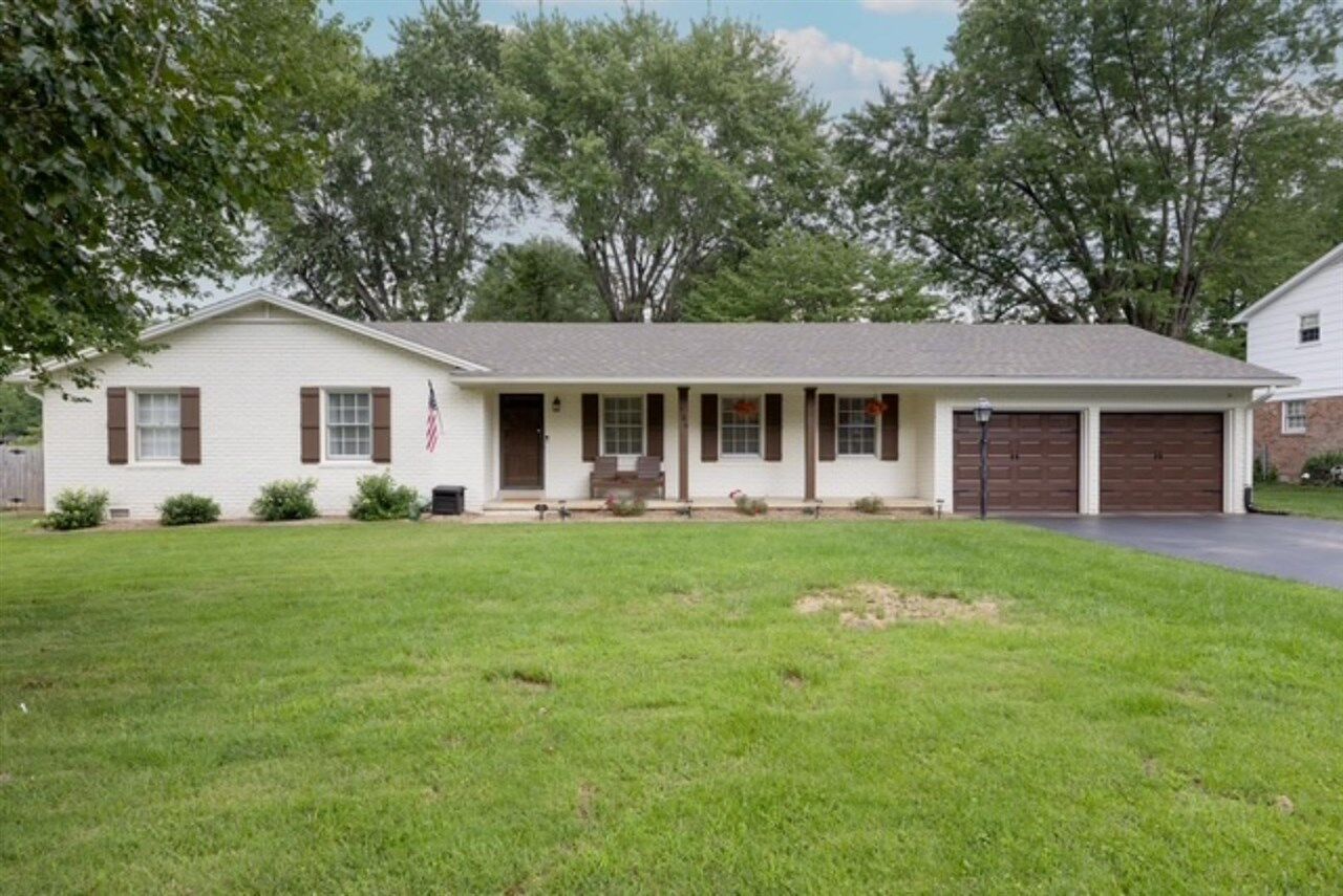 Property Photo: 736 Ironwood Drive KY 42103