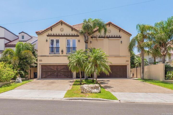 Property Photo:  5609 S Laguna Circle # A  TX 78597 