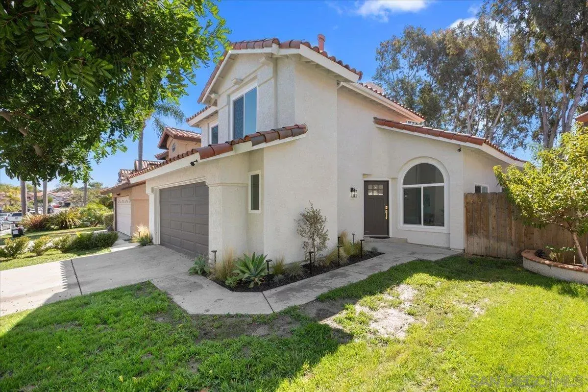 Property Photo:  1789 Avenida Segovia  CA 92056 