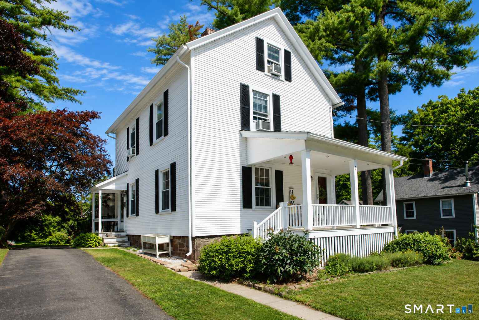 Property Photo:  7 Middle Lane  CT 06070 