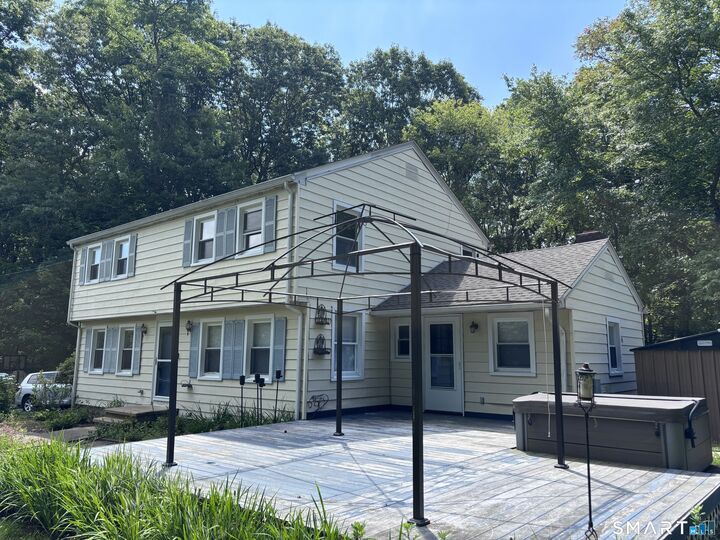 Property Photo:  58 Roxbury Road  CT 06357 