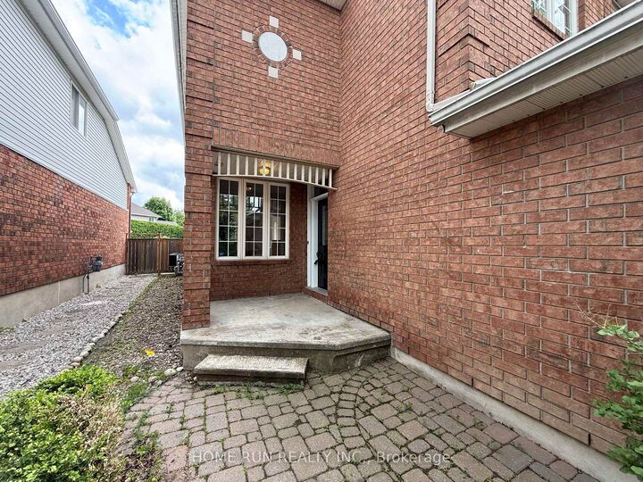 Property Photo: 4354 Wildmint Square ON K1V 1N5