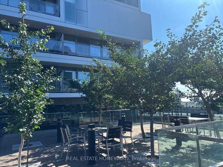 51 Trolley Crescent 603 — photo 1