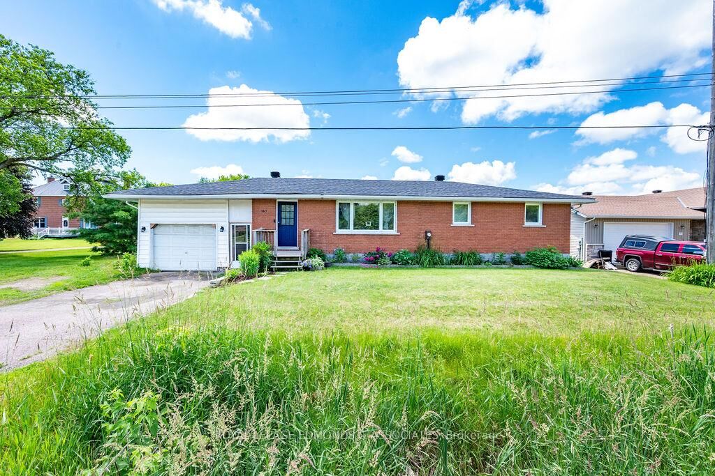 Property Photo:  140 Mud Lake Road  ON K8A 6W4 