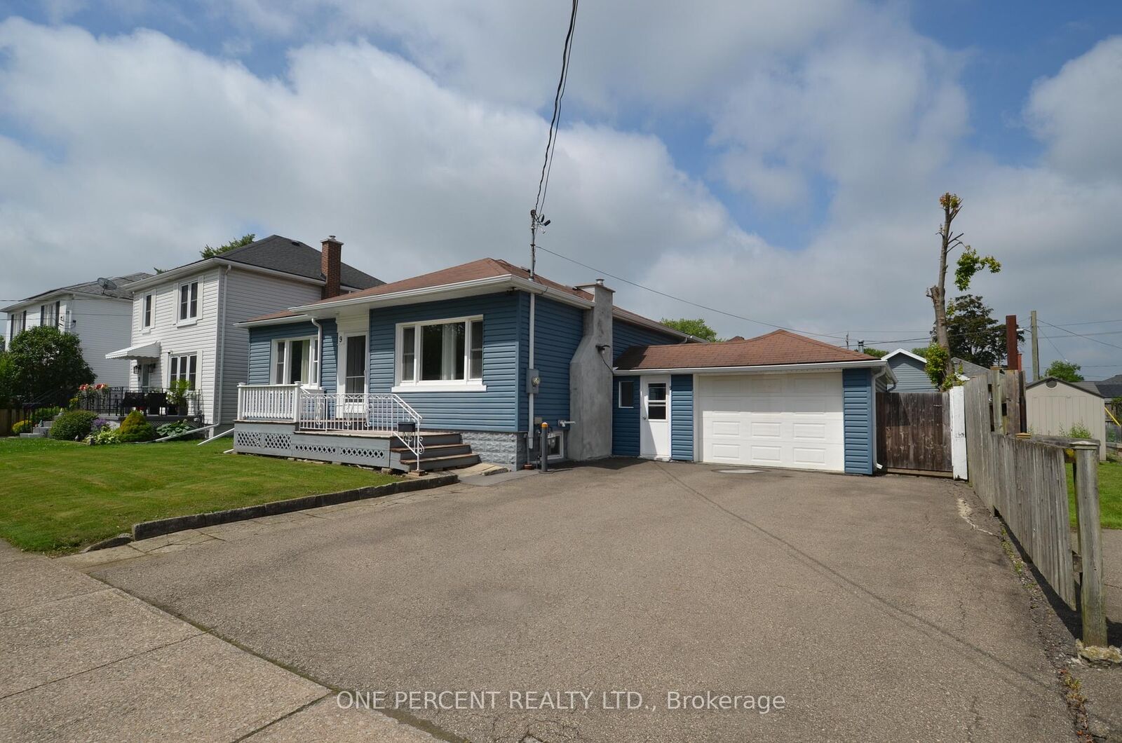 Property Photo: 9 Lyons Avenue ON L3B 1L8