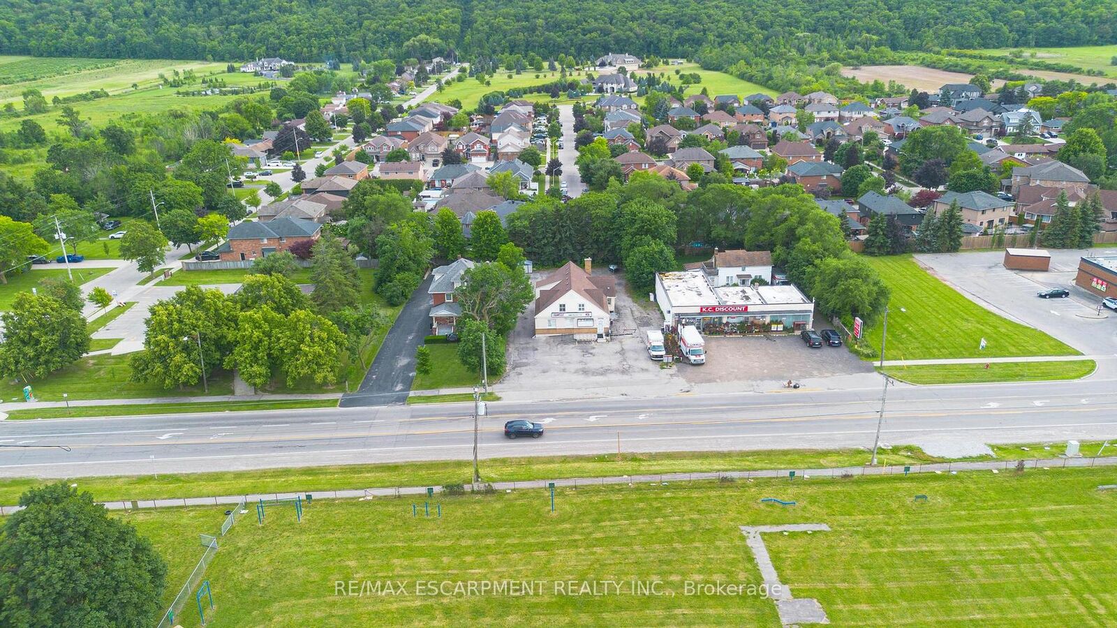 Property Photo:  1260 Highway 8 N/A  ON L8E 5Y3 
