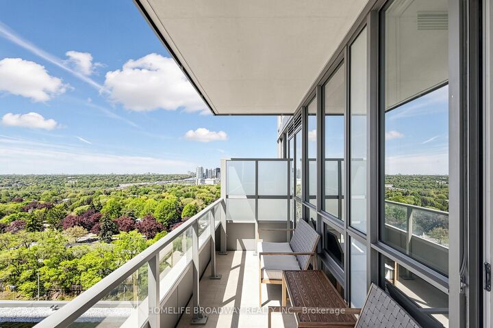 Property Photo:  52 Forest Manor Road 1009  ON M2J 0E2 