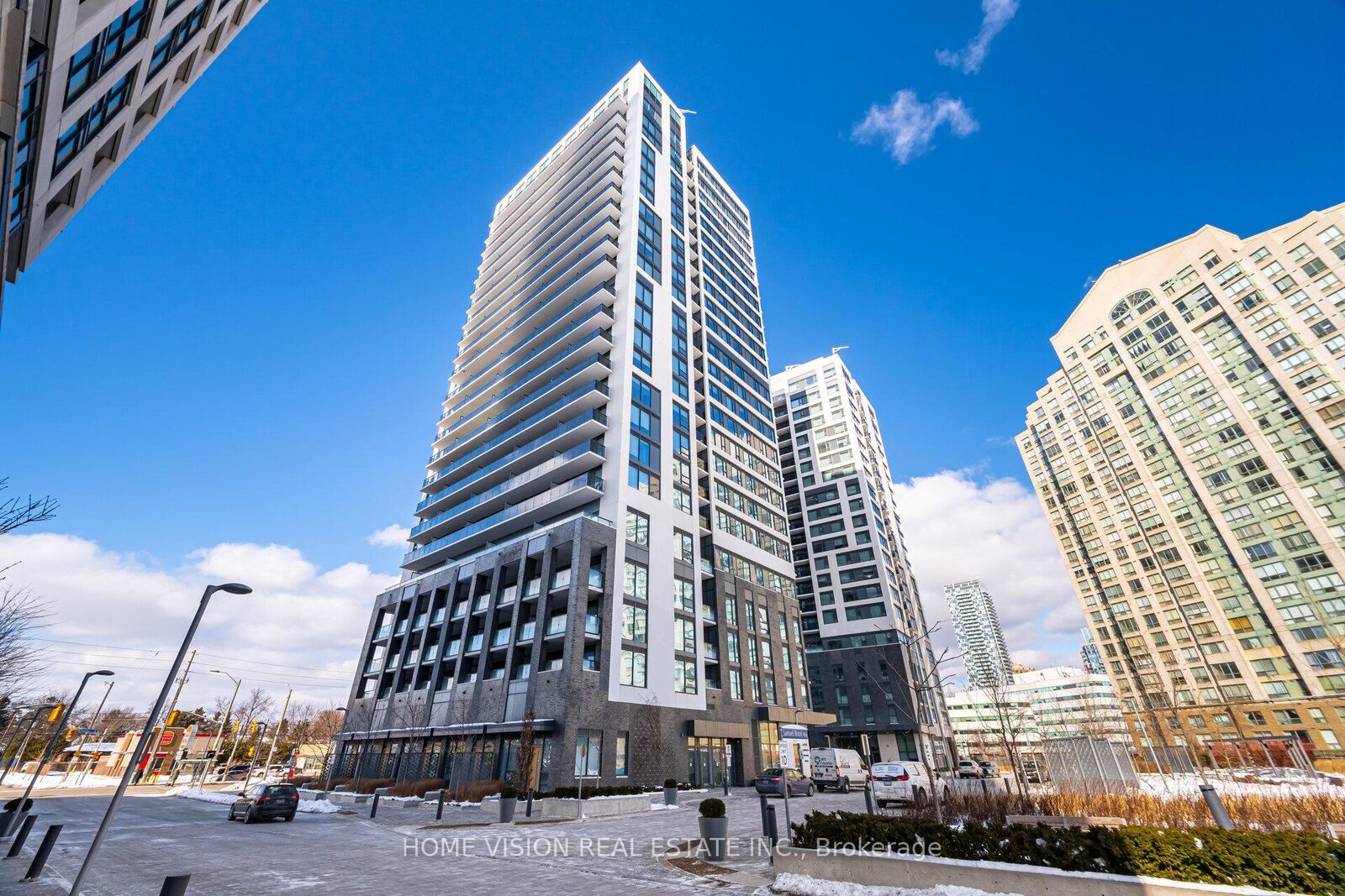Property Photo:  30 Samuel Wood Way N/A 409  ON M9B 1B1 