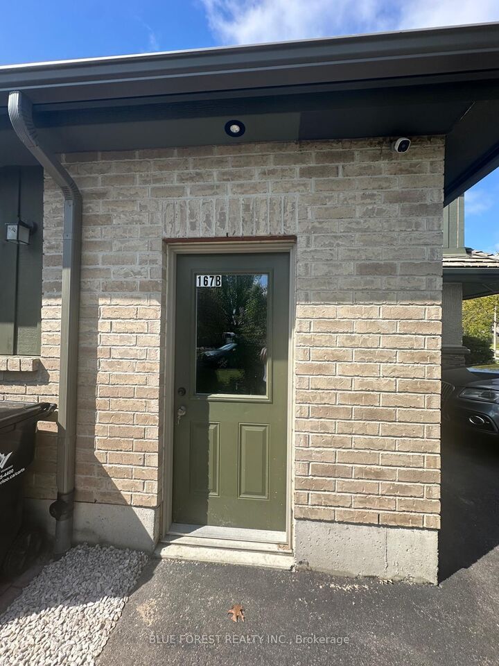 Property Photo:  167 Forfar Avenue Unit A (Basement)  ON N2B 2Z9 