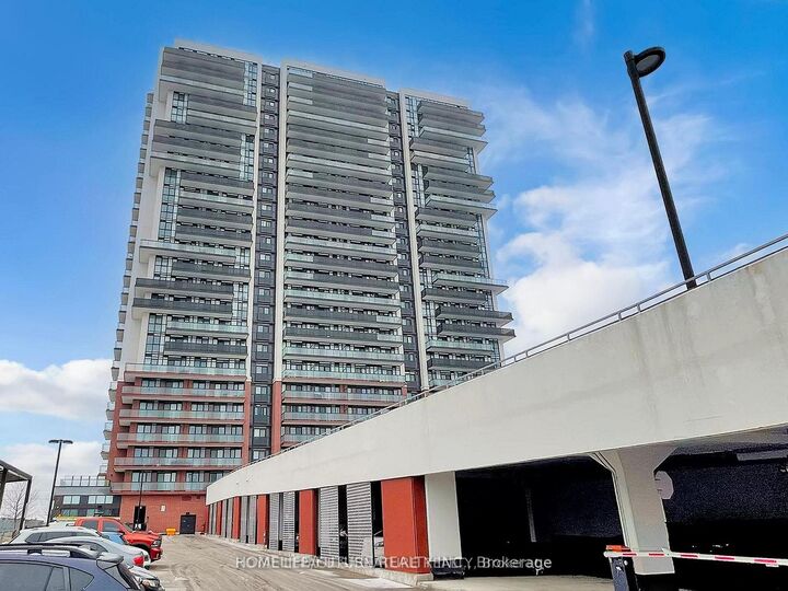 Property Photo: 2550 Simcoe Street N 407 ON L1L 0R5