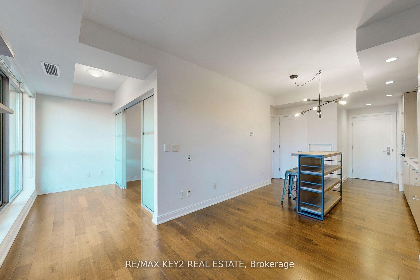 Property Photo:  55 Front Street E 616  ON M5E 0A7 