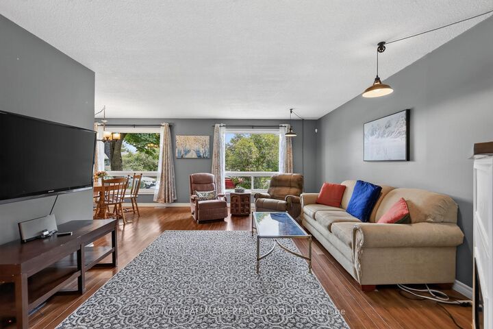 Property Photo: 460 Pattie Drive ON K7C 2G3