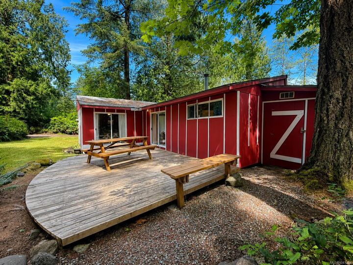 Property Photo: 7775 Central Rd BC V0R 1Z0