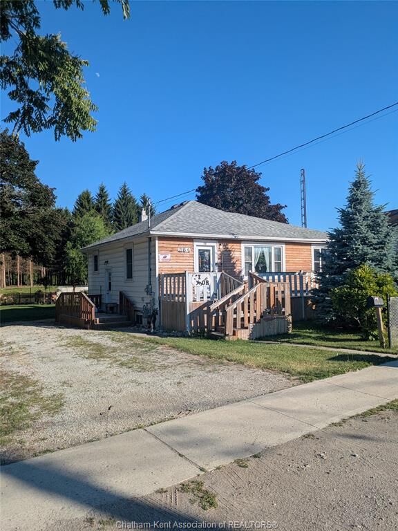 Property Photo: 284 Colborne Street ON N7M 3M4