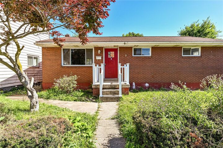 Property Photo: 63 Chestnut St PA 15065