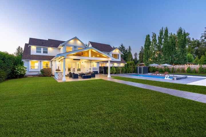 Property Photo: 22872 76A Avenue BC V1M 2J5