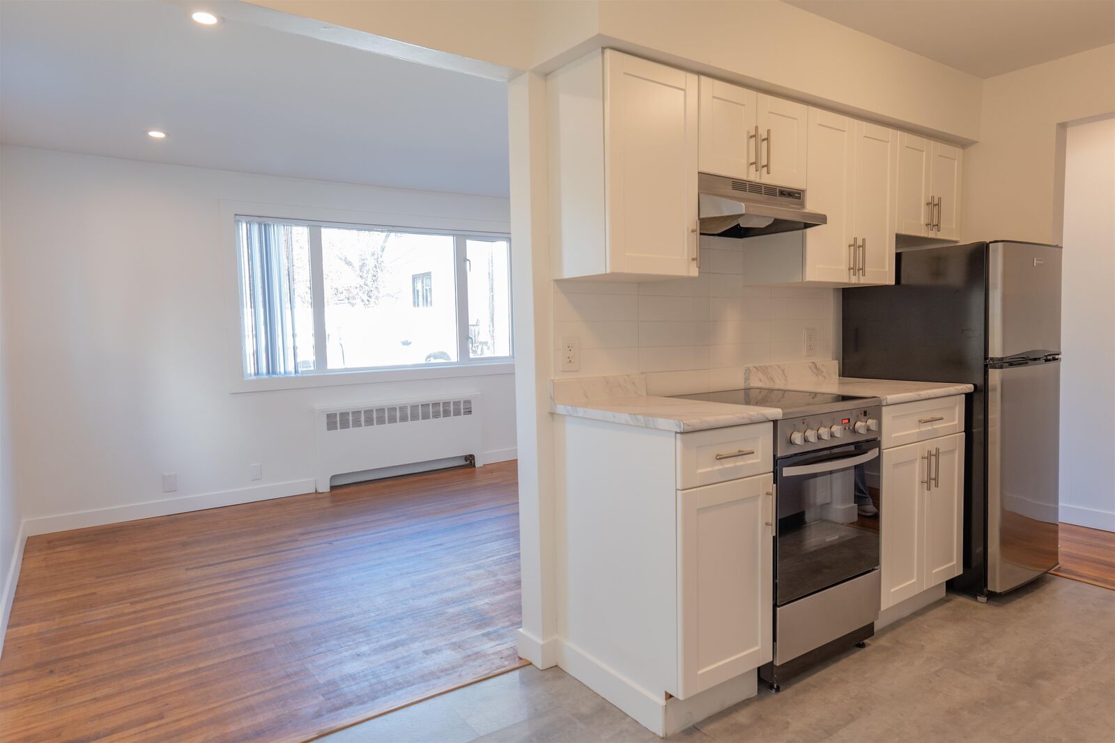 Property Photo:  2185 Oxford Street 103  BC V5L 1E8 