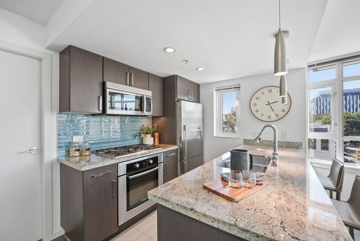 Property Photo: 89 W 2nd Avenue 503 BC V5Y 0G9