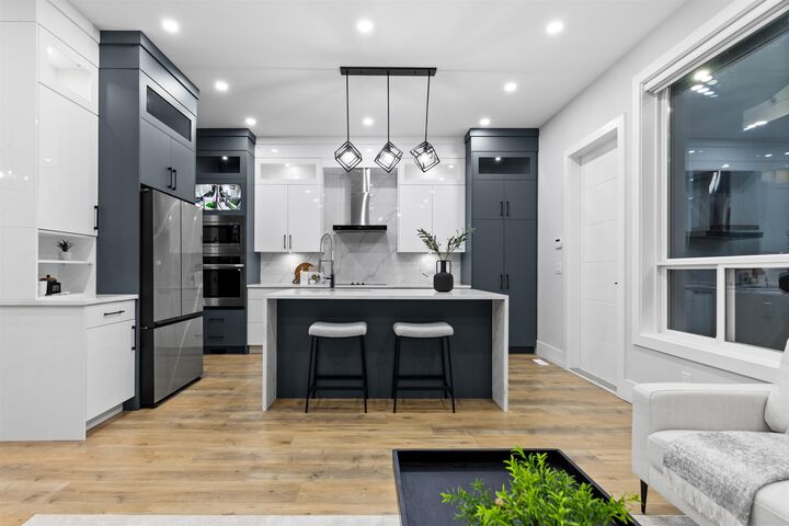 Property Photo: 16717 15A Avenue BC V3S 9X7