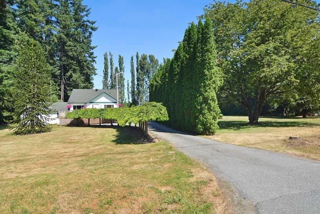 Property Photo: 23523 47 Avenue BC V2Z 2S3